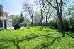 4025 Radcliffe Dr, Northbrook, IL 60062 - Photo 34