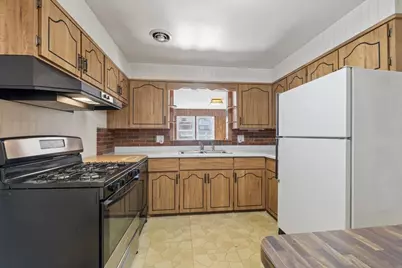 108 Lavidia Boulevard, Joliet, IL 60435 - Photo 6