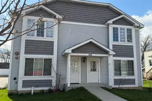 126 Washington St, Ingleside, IL 60041 - Photo 1