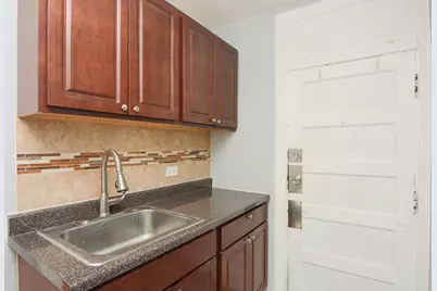 3265 W Wrightwood Avenue #1W, Chicago, IL 60647 - Photo 4