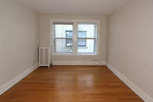 439 W Melrose St, Chicago, IL 60657 - Photo 8