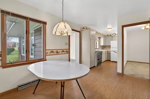 1301 Sherwood Pl, Joliet, IL 60435 - Photo 14