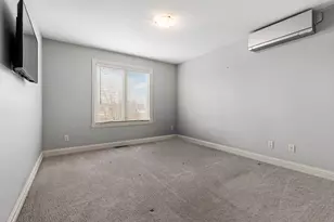 941 Tivoli Dr, Rockford, IL 61114 - Photo 38