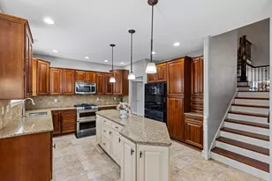 941 Tivoli Dr, Rockford, IL 61114 - Photo 12