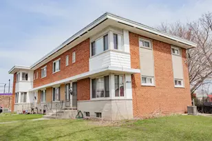 4852 Carol St, Skokie, IL 60077 - Photo 2