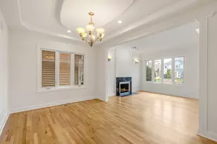 5138 Morse Ave, Skokie, IL 60077 - Photo 8