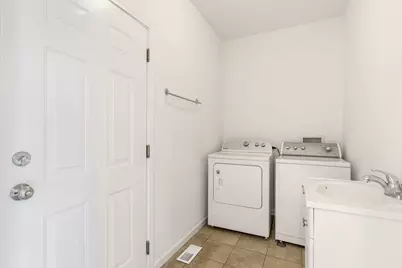 5138 Morse Avenue, Skokie, IL 60077 - Photo 24