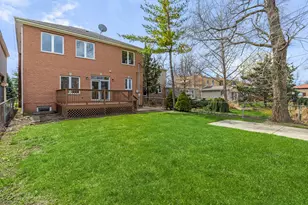 5138 Morse Ave, Skokie, IL 60077 - Photo 26