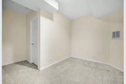 1028 Orchard Pond Court, Lake Zurich, IL 60047 - Photo 34