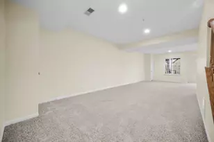 1028 Orchard Pond Ct, Lake Zurich, IL 60047 - Photo 30