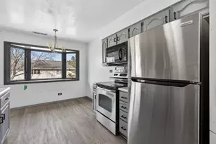 107 Walters Ln, Itasca, IL 60143 - Photo 10