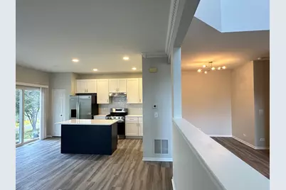 756 Panorama Court #756, Aurora, IL 60502 - Photo 6