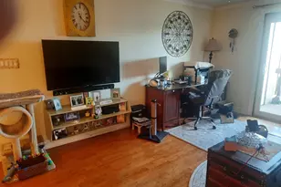 10541 Palos Pl, Palos Hills, IL 60465 - Photo 8