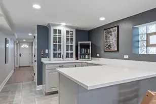 4823 W Argyle St, Chicago, IL 60630 - Photo 28