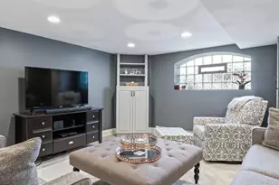 4823 W Argyle St, Chicago, IL 60630 - Photo 30