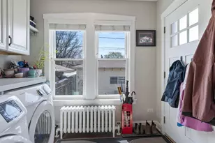 4823 W Argyle St, Chicago, IL 60630 - Photo 14