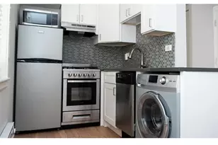 511 W Belmont Ave, Chicago, IL 60657 - Photo 4