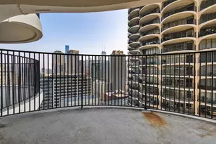 [Address not provided], Chicago, IL 60654 - Photo 16