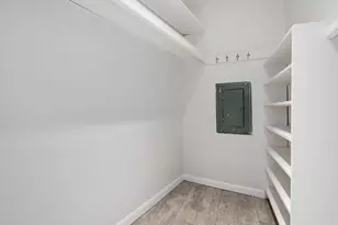 [Address not provided], Chicago, IL 60654 - Photo 14