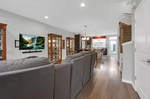 3117 N Karlov Ave, Chicago, IL 60641 - Photo 2