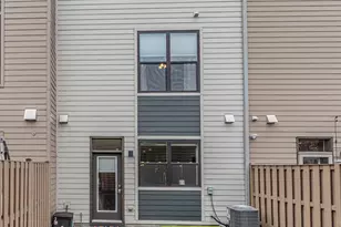 3117 N Karlov Ave, Chicago, IL 60641 - Photo 32