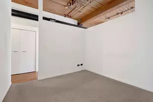 2333 W St Paul Ave, Chicago, IL 60647 - Photo 14