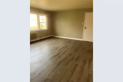 10917 Lloyd Drive #7, Worth, IL 60482 - Photo 2