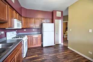 2378 Georgetown Cir, Aurora, IL 60506 - Photo 6