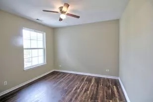 2378 Georgetown Cir, Aurora, IL 60506 - Photo 10