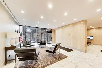 525 W Hawthorne Place #606, Chicago, IL 60657 - Photo 6