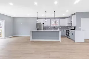 3548 Clinton Ave, Berwyn, IL 60402 - Photo 10