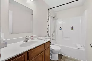 2031 Locust Rd, Morris, IL 60450 - Photo 12