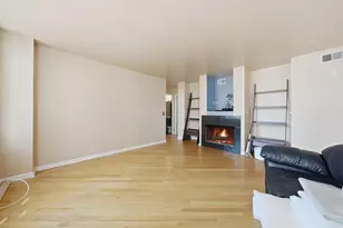 6701 S Crandon Ave, Chicago, IL 60649 - Photo 10