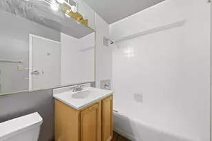 6701 S Crandon Ave, Chicago, IL 60649 - Photo 24