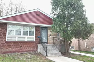 210 Calumet Blvd, Harvey, IL 60426 - Photo 1