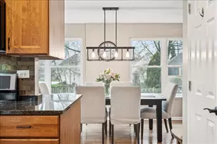 1324 Richmond Ln, Bartlett, IL 60103 - Photo 6