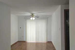 1832 W Weathersfield Way, Schaumburg, IL 60193 - Photo 4