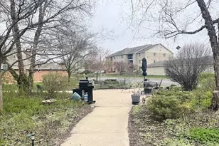 6870 W Winding Trail, Oak Forest, IL 60452 - Photo 22