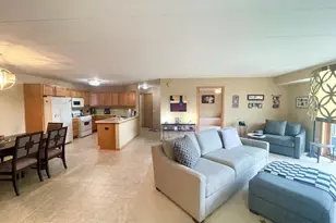 6870 W Winding Trail, Oak Forest, IL 60452 - Photo 12