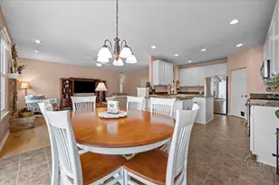 2519 Imgrund Rd, North Aurora, IL 60542 - Photo 14