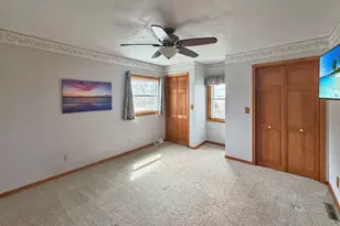 2472 W Red Oak Rd, Freeport, IL 61032 - Photo 32