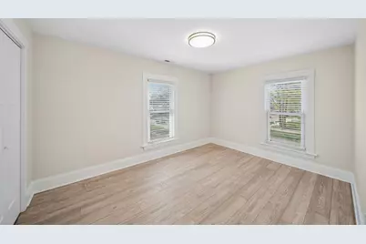 323 S Hale Street, Wheaton, IL 60187 - Photo 20