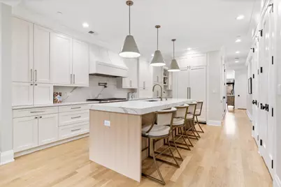 1831 N Larrabee Street #1, Chicago, IL 60614 - Photo 12