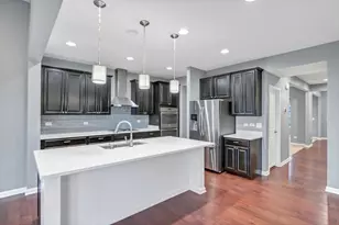 305 Cronin Blvd, Shorewood, IL 60404 - Photo 6