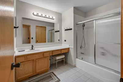 8434 Kirby Drive, Tinley Park, IL 60487 - Photo 18