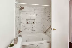 40 N Tower Rd, Oak Brook, IL 60523 - Photo 20