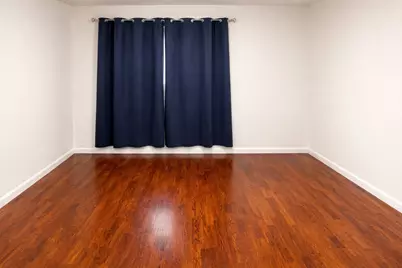 1706 W Jarvis Avenue #1W, Chicago, IL 60626 - Photo 8