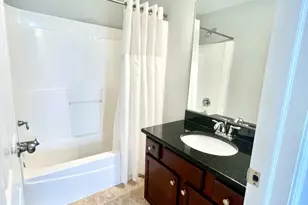 524 Lily Ct, Minooka, IL 60447 - Photo 8