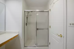 1447 Club Dr, Glendale Heights, IL 60139 - Photo 16