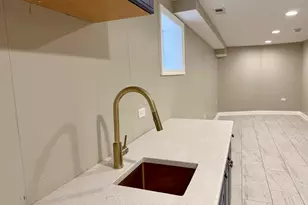 7945 S Perry Ave, Chicago, IL 60620 - Photo 10